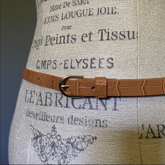 H&M Mini Crocodile patterned belt bag - Picture 5 of 5